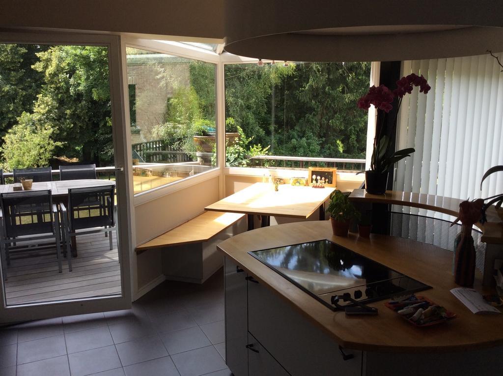 B&B Uccle Brussels Exterior photo