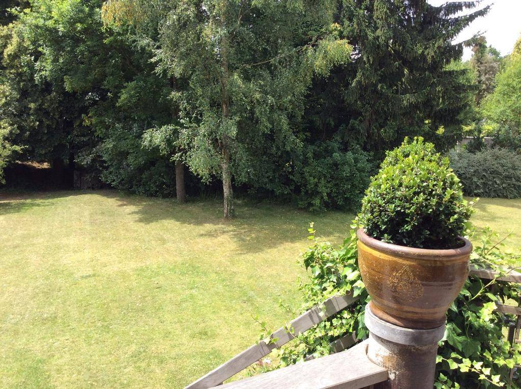 B&B Uccle Brussels Exterior photo